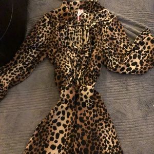 Cute polyester silky leopard mini dress